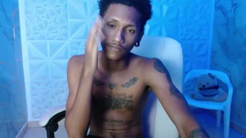 man_sant11 online show from April 21, 5:19 pm