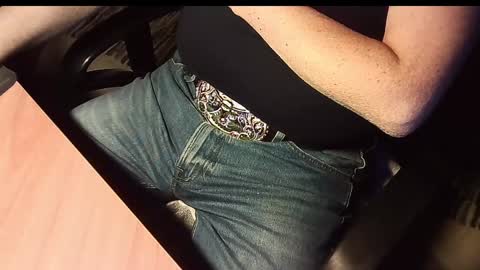 Snapshot of manswed chatting on December 11, 9:11 pm manswed online show from December 11, 9:11 pm