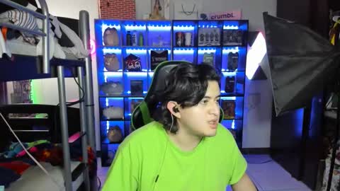 mapachoso1414 online show from November 17, 12:02 am