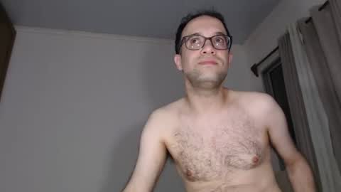 Snapshot of marcelsoltero chatting on December 18, 4:42 am marcnashio online show from December 18, 4:42 am