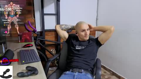 Marck  Independent model  online show from April 4, 4:20 am