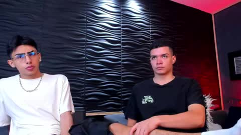 Marco and Ethan online show from December 27, 5:31 am