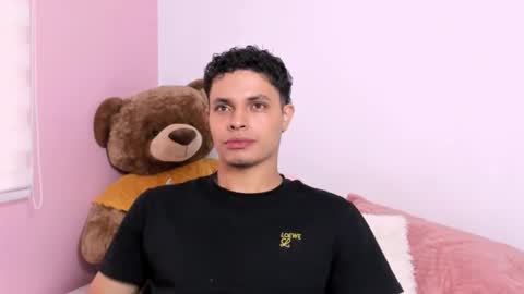 Santiago online show from January 11, 3:05 pm