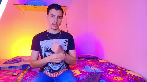 Marcus Hanks online show from November 15, 5:31 am