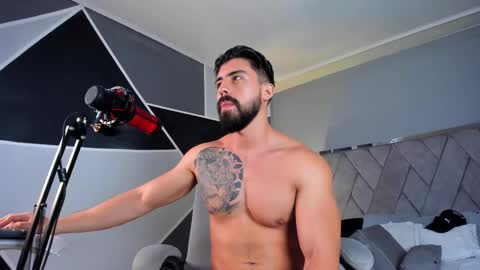 mark_broown_ online show from March 11, 12:44 am