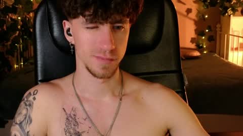 mark_caron online show from April 6, 4:46 am