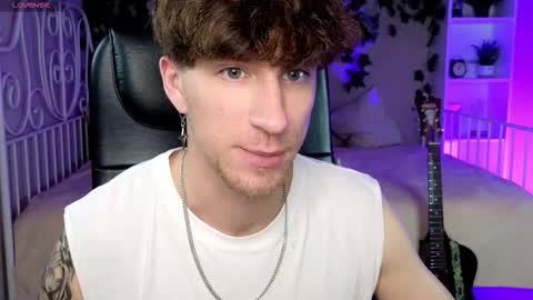 mark_caron online show from October 16, 8:39 pm