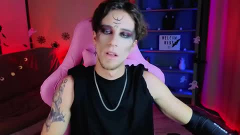 mark_caron online show from October 30, 9:27 pm