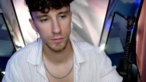 mark_caron online show from November 17, 3:26 pm