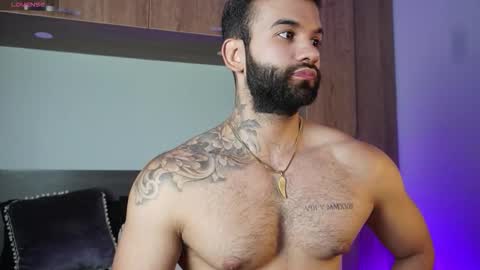 Mark online show from October 13, 8:59 pm