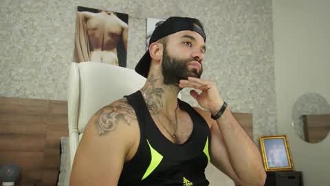 Mark online show from February 19, 10:09 pm