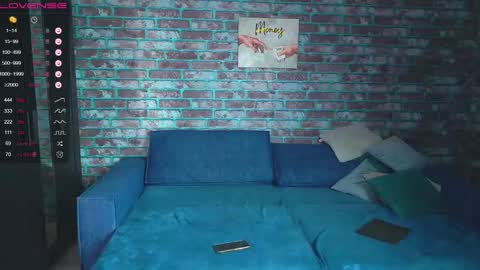 Snapshot of mark_normal chatting on March 1, 1:22 am Mark online show from March 1, 1:22 am