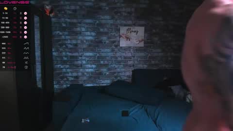 Mark online show from January 15, 8:40 am