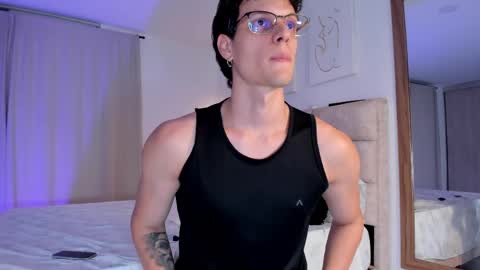 troy online show from May 8, 1:39 am