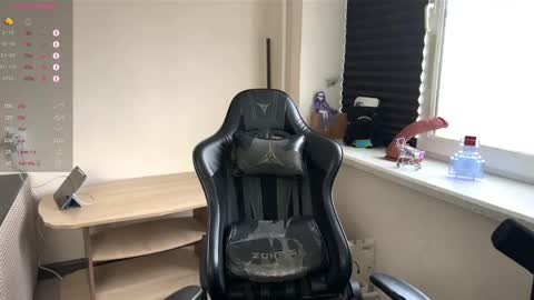 Mark online show from April 14, 2:16 pm