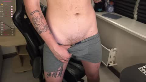 Mark online show from October 27, 6:21 pm