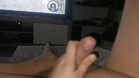 markestoh online show from February 3, 12:04 am