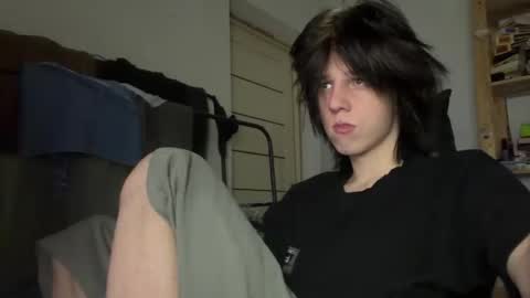 Mark online show from May 31, 11:27 pm