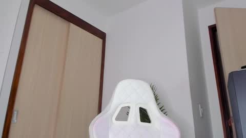 markus... Y online show from February 13, 10:00 pm