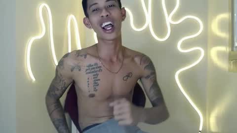 marlmoreno10 online show from January 11, 10:41 am