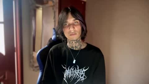   online show from February 17, 7:10 pm