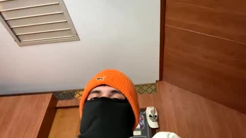 MaskedMan online show from December 22, 3:44 pm