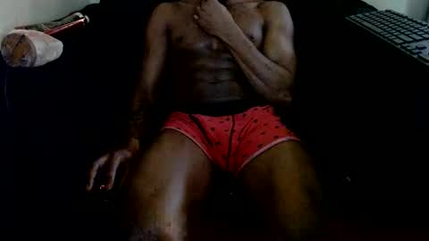 maskedupbang online show from November 17, 6:55 pm