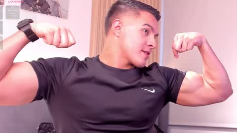 Mason Bennet online show from February 7, 8:25 pm