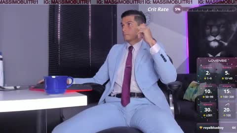 I am Massimo online show from September 28, 1:53 pm