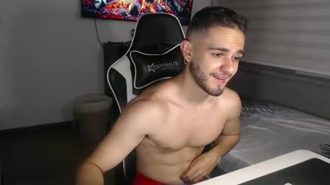 massimo online show from December 23, 2:53 am