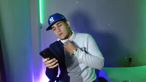 massimo_vidal online show from November 30, 2:35 am