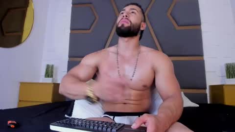 Massimo online show from October 3, 4:06 am