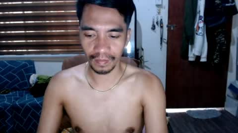 massive_boner02 online show from April 23, 12:59 am