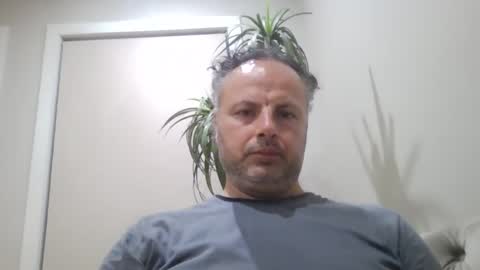 Snapshot of master398 chatting on January 10, 11:54 am Erix online show from January 10, 11:54 am