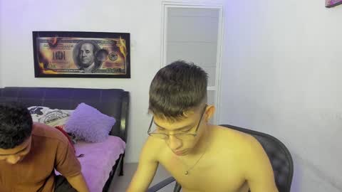 master_boy28 online show from December 16, 6:16 pm