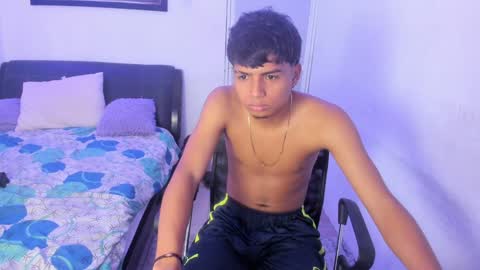 master_boy28 online show from February 6, 2:22 am