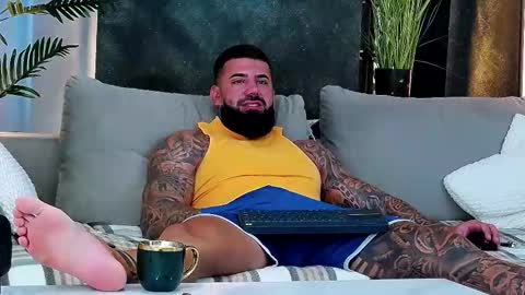 masterkingofmuscle online show from September 17, 7:31 am