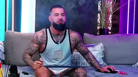 masterkingofmuscle online show from February 26, 8:48 am