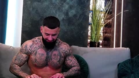 masterkingofmuscle online show from January 28, 7:00 am