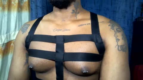 Snapshot of mastershow69 chatting on March 10, 3:34 am camilo online show from March 10, 3:34 am