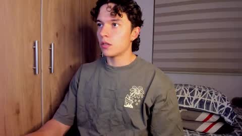 mastrangelo_x online show from December 19, 4:20 am