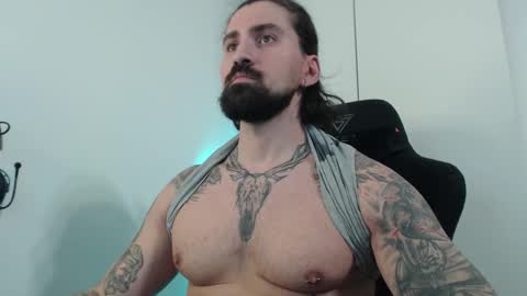 Snapshot of mateohalifa chatting on October 13, 4:24 pm mateohalifa online show from October 13, 4:24 pm