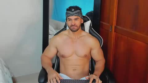 mathews_smith online show from November 20, 12:04 pm