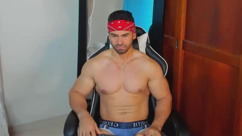 Snapshot of mathews_smith chatting on September 23, 12:48 pm mathews_smith online show from September 23, 12:48 pm