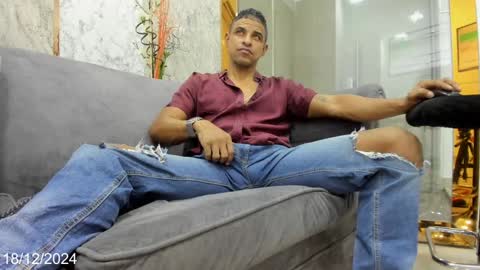 ANDRES online show from December 18, 12:40 pm