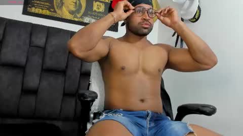 matt rodriguez92 online show from July 8, 9:46 am