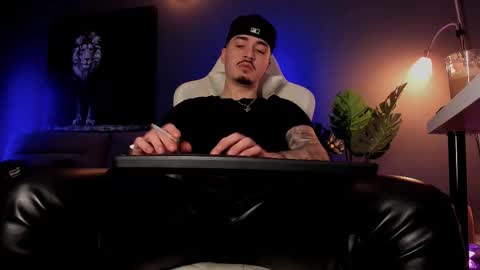 Matt online show from March 8, 8:18 am