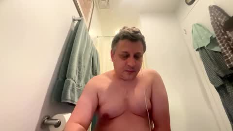 mattallen38117 online show from April 22, 9:08 pm