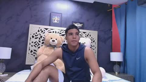   online show from August 3, 12:11 pm