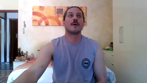 matteushh87 online show from May 19, 9:48 am